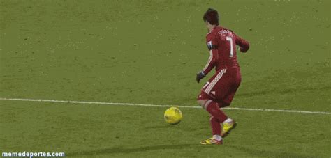 Luis Suarez GIFs - Find & Share on GIPHY