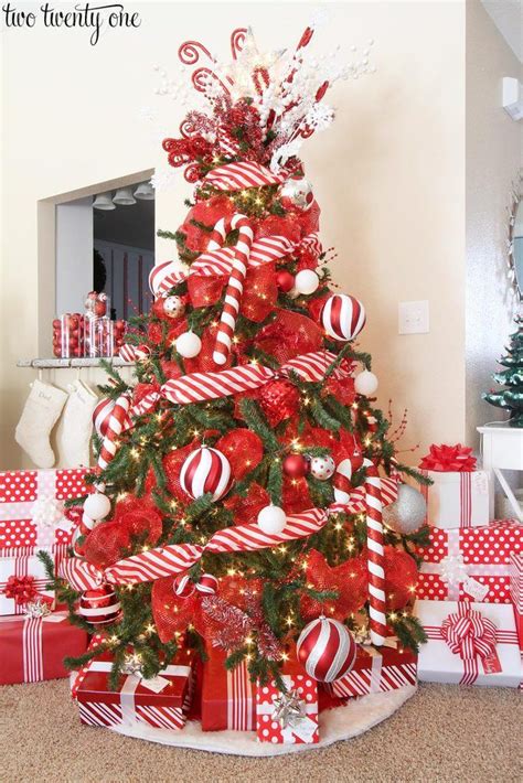 Red and White Christmas Tree - Decorating Ideas | White christmas tree decorations, Christmas ...