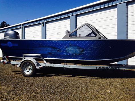 Willie Boats Custom Boat Wrap by Coho Design
