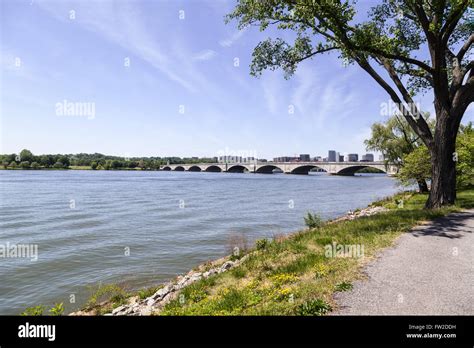 Arlington Memorial Bridge Washington DC Stock Photo - Alamy