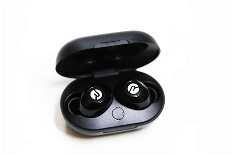 Raycon E25 Review - Headphone Dungeon