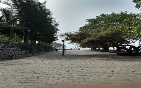 Kochi Fort Ernakulam, Beach, History, Images, Things to do