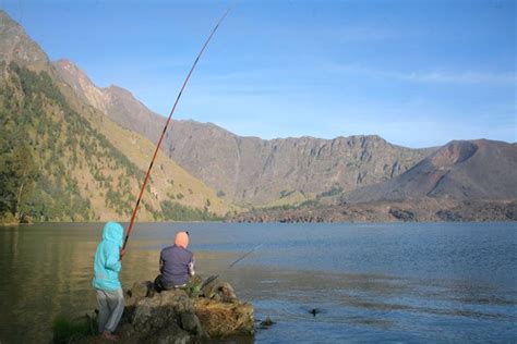 Danau Segara Anak. Bagian Paling Cantik di Gunung Rinjani - Yuk Piknik