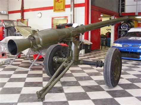 Argentine 105mm Recoilless Gun - Artillery & Anti-Tank Weapons - HMVF ...