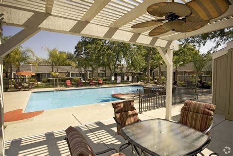 River Park Villas - Fresno, CA | Apartment Finder