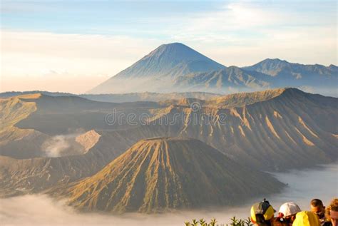 VIEW of MOUNT SEMERU editorial image. Image of summit - 263475720