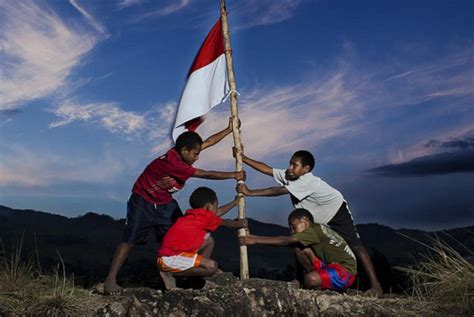 Makna Pentingnya Persatuan Dan Kesatuan Bangsa Indonesia - Riset