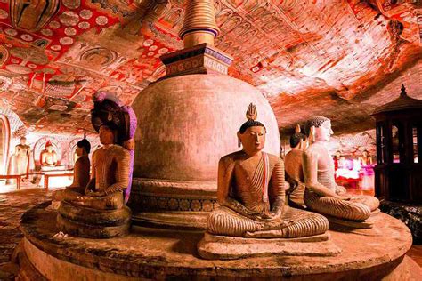 Dambulla Royal Cave Temple (Rangiri Dambulu Temple) | Attractions in ...