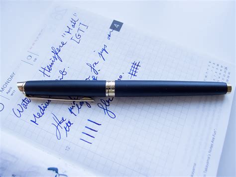 Waterman Hemisphere Fountain Pen Review