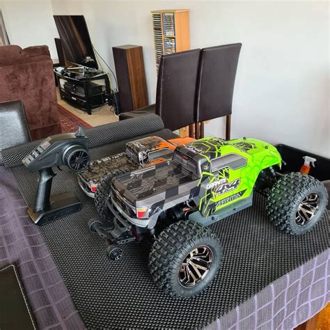 I got my new Arrma Granite 4x4 BLX in the mail yesterday. I got a brand new 5000mAh 3s Lipo with ...