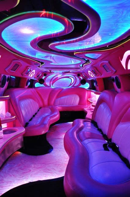 Interior of Pink Hummer | Комнаты мечты, Дизайн, Спальни принцессы