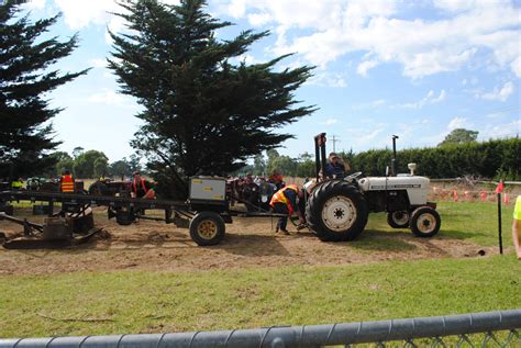 Tractor Pull Competition | Gippsland Times