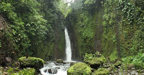 Arenal Volcano Hanging Bridges Waterfall Tour | La Fortuna