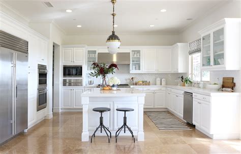 11 Best White Kitchen Cabinets - Design Ideas for White Cabinets