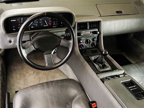 Introducir 37+ imagen delorean dmc 12 interior – Thcshoanghoatham ...