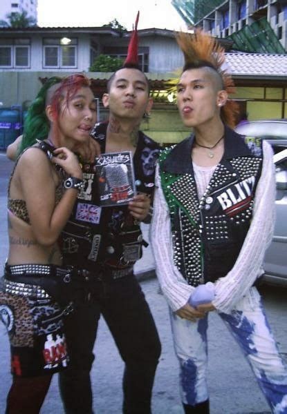 PUNK STREET MALANG: FOTO-FOTO ANAK PUNK