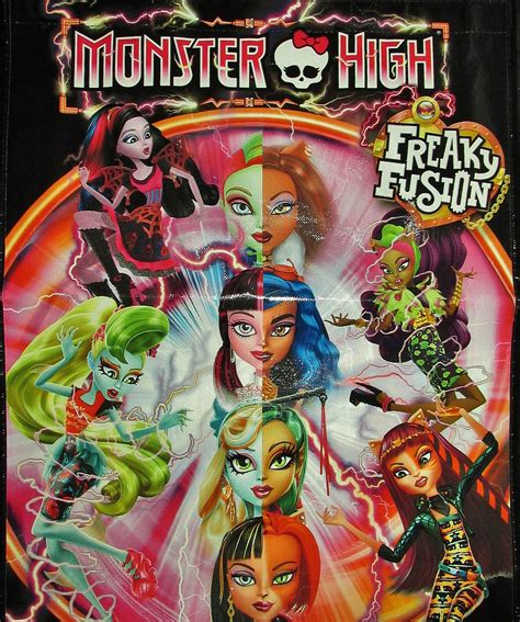 Freaky Fusion SDCC Tote | Flickr - Photo Sharing! | Monster high art, Monster high pictures ...