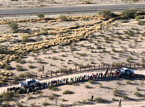 Border Patrol finds nearly 400 Central Americans in Arizona desert ...