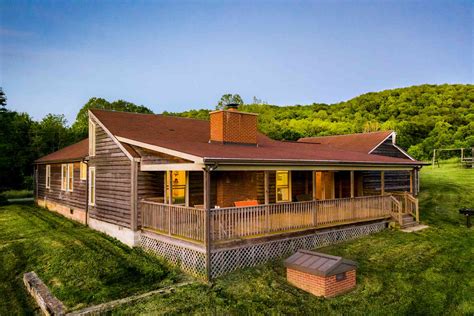 7 Best Mountain Cabin Rentals in West Virginia With Incredible Views