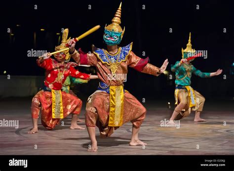 Laos dance hi-res stock photography and images - Alamy