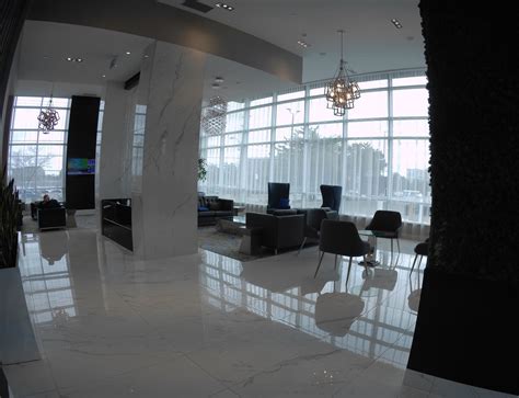 Embassy Suites Toronto Airport: Luxury Hotel Review - Can we go yet?