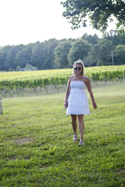 My Top 11 Virginia Wineries to Visit - Sweet Sauce Blog