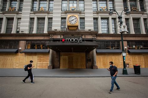 Macy's Herald Square - Tourist's Book | The World's Travel Guide