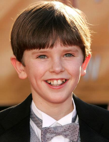 Freddie Highmore: Age, Height, Sexuality, Biography, Family