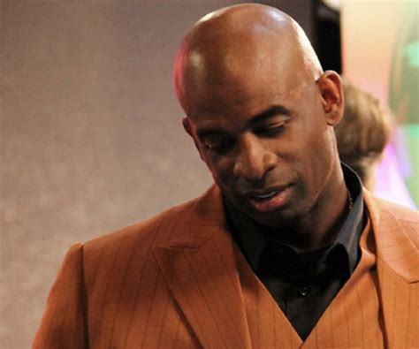 Deion Sanders Biography - Childhood, Life Achievements & Timeline