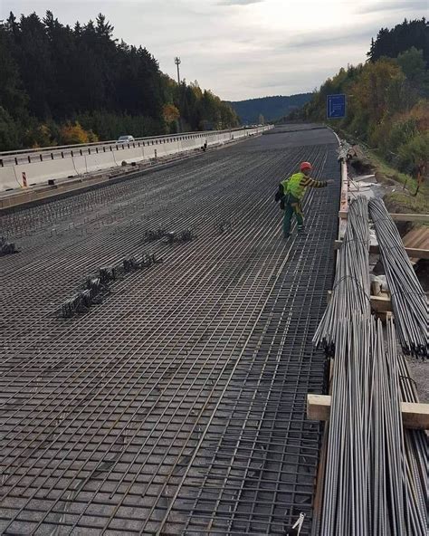 Mhofu on Twitter: "This is how Germany engineers construct highways ...