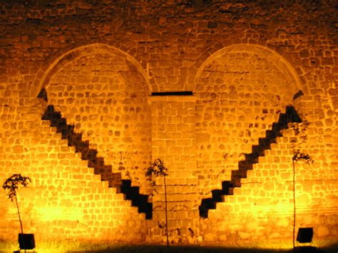 Dosya:Diyarbakir City walls.jpg - Vikipedi