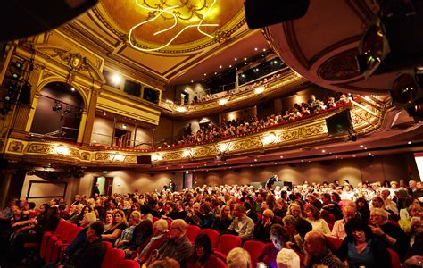 Watford Palace Theatre | Theatre in Watford, London