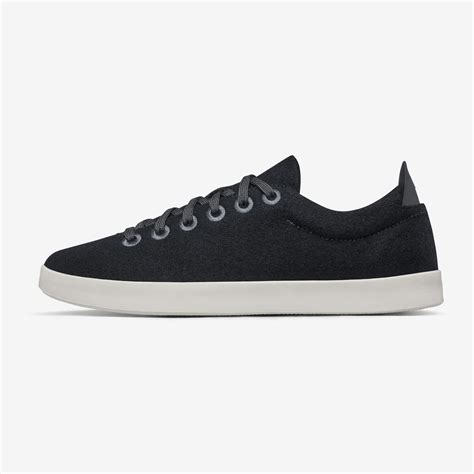 Allbirds Wool Pipers & Reviews, Women's - True Black | Classic Low-Top ...