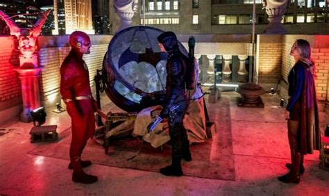 Arrowverse's Batman: All You Need to Know! | Leisurebyte