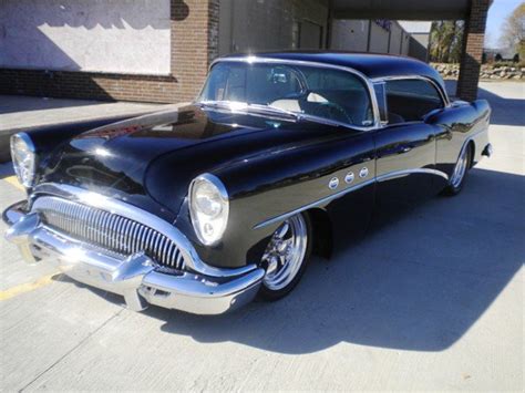 1954 Buick Century - Information and photos - MOMENTcar