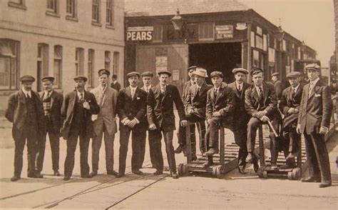 Titanic crew members in Plymouth | Titanic history, Titanic, Real titanic