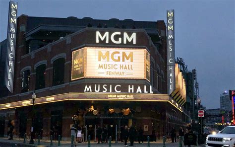 MGM Music Hall at Fenway knocks grand opening out of the park