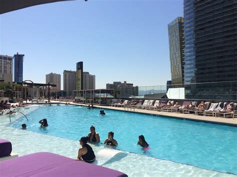 Review: Cosmopolitan in Las Vegas - Back to the Passport