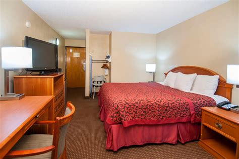 Days Inn by Wyndham Pauls Valley | Pauls Valley, OK Hotels