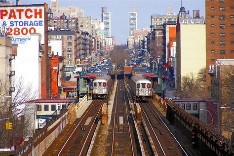 125 Street Elevated Subway Station, Harlem, New York City | New york ...