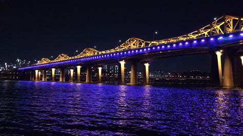 Fondos de pantalla Corea, Han río, puente, iluminación azul, noche 1920x1440 HD Imagen