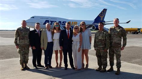 EXCLUSIVE: Brian Kemp, family welcome National Guard home from ...