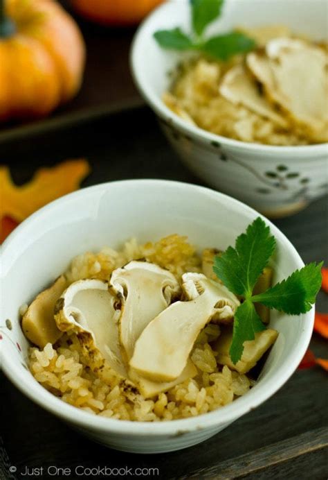 Matsutake Gohan (Wild Pine Mushroom Rice) 松茸ご飯 • Just One Cookbook