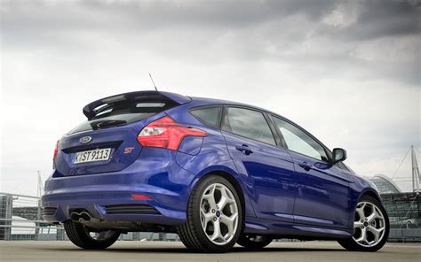 Ford Focus Si - amazing photo gallery, some information and specifications, as well as users ...