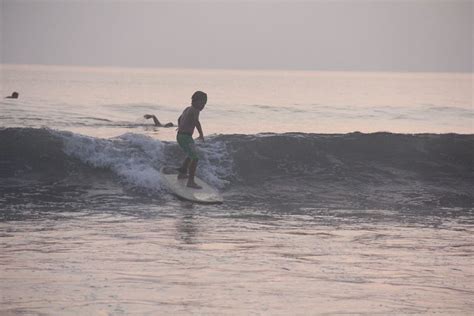 Surf Lessons Jaco Beach, Surf in Costa Rica Professionals