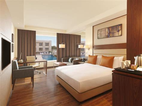 Doubletree by Hilton Hotel Agra in India - Room Deals, Photos & Reviews