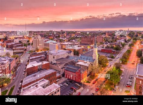 Macon, Georgia, USA downtown city skyline Stock Photo: 167125788 - Alamy