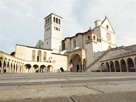 The Ultimate Guide for when you Visit Assisi, Italy | What to see ...