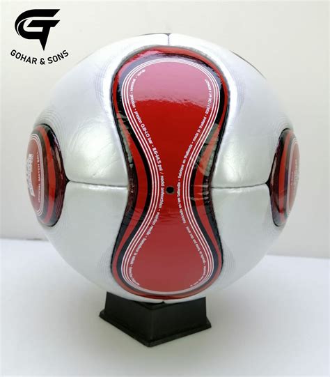 ADIDAS TEAMGEIST OFFICIAL MATCH BALL WORLD CUP 2006 GERMANY SIZE 5