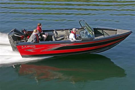 2023 Lund 2075 Tyee Magnum - Premier Boating Center